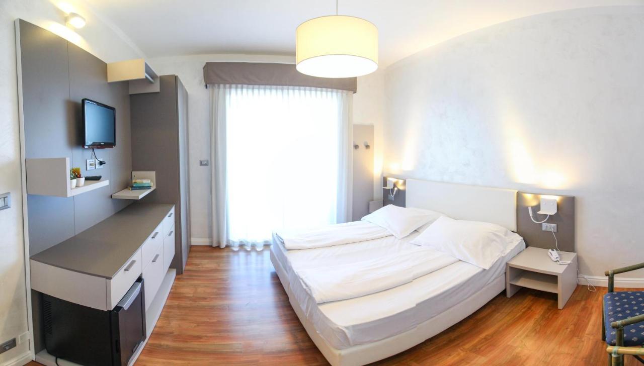 Grand Hotel Esplanada Μπιμπιόνε Εξωτερικό φωτογραφία