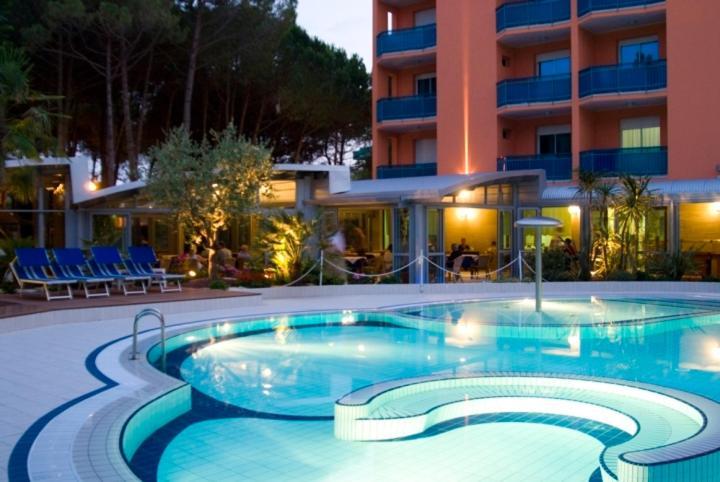 Grand Hotel Esplanada Μπιμπιόνε Εξωτερικό φωτογραφία
