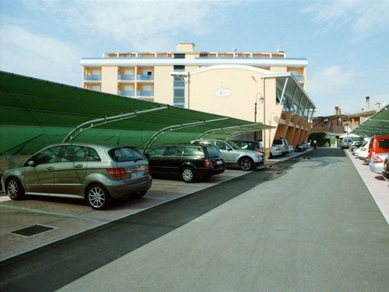 Grand Hotel Esplanada Μπιμπιόνε Εξωτερικό φωτογραφία